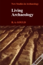 Capa do artigo Living Archaeology