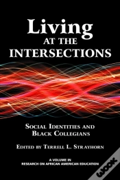 Capa do artigo Living At The Intersections