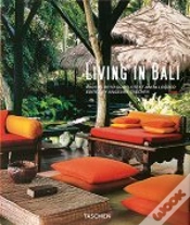 Capa do artigo Living in Bali