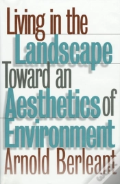 Capa do artigo Living In The Landscape