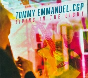 Capa do artigo Living In The Light - CD