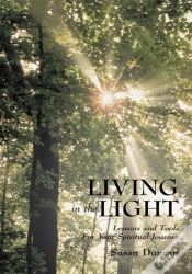 Capa do artigo Living In The Light