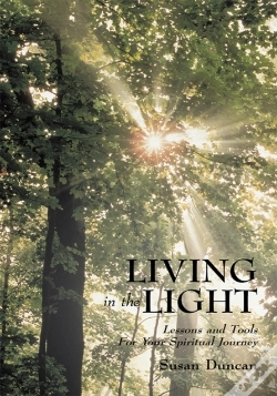 Capa do artigo Living In The Light