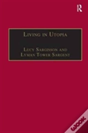 Capa do artigo Living In Utopia