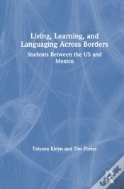 Capa do artigo Living, Learning, And Languaging Across Borders