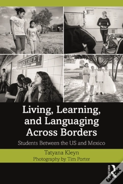 Capa do artigo Living, Learning, And Languaging Across Borders