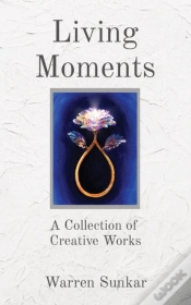 Capa do artigo Living Moments