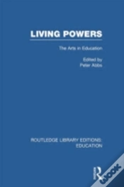Capa do artigo Living Powers(Rle Edu K)