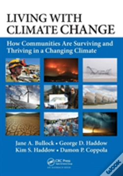 Capa do artigo Living With Climate Change