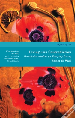 Capa do artigo Living With Contradiction