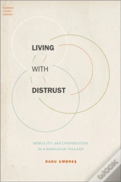 Capa do artigo Living With Distrust