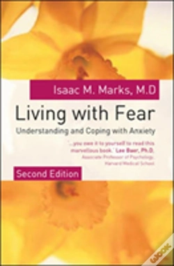 Capa do artigo Living With Fear