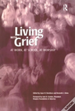 Capa do artigo Living With Grief