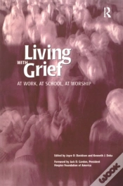 Capa do artigo Living With Grief