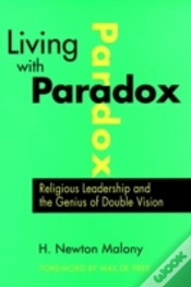 Capa do artigo Living With Paradox