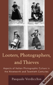 Capa do artigo Looters, Photographers, And Thieves
