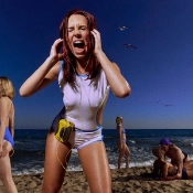 Capa do artigo Louder, Please - Vinil
