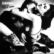 Capa do artigo Love at First Sting - CD