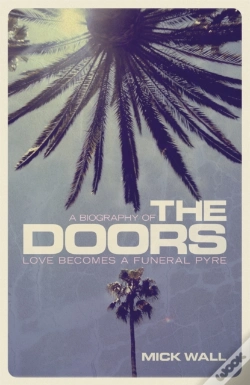Capa do artigo Love Becomes A Funeral Pyre