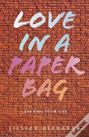 Capa do artigo Love In A Paper Bag