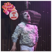 Capa do artigo Love Is Magic - Vinil
