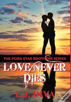 Capa do artigo Love Never Dies