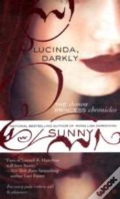 Capa do artigo Lucinda, Darkly