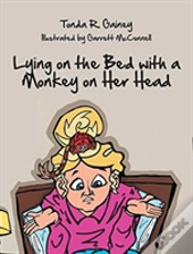 Capa do artigo Lying On The Bed With A Monkey On Her Head