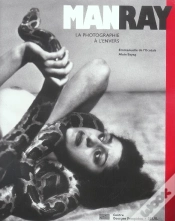 Capa do artigo Man Ray. La Photographie A L