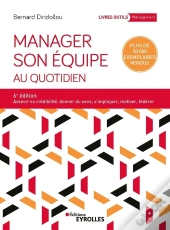 Manager Son Équipe Au Quotidien