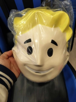 Capa do artigo Máscara Fallout - Vault Boy