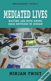 Capa do artigo Mediated Lives