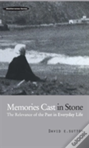 Capa do artigo Memories Cast In Stone
