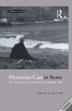 Capa do artigo Memories Cast In Stone