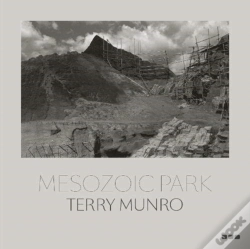 Capa do artigo Mesozoic Park: Terry Munro