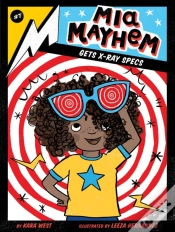 Capa do artigo Mia Mayhem Gets X-Ray Specs