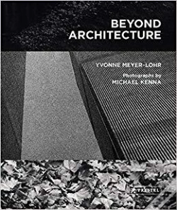 Capa do artigo Michael Kenna Beyond Architecture /Anglais
