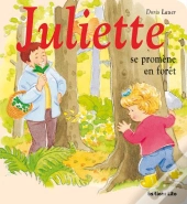 Mini-Juliette Se Promene En Foret