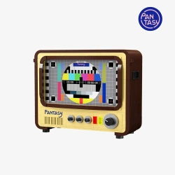 Capa do artigo Model Kit Pantasy Retro Television Building Blocks