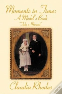 Capa do artigo Moments In Time: A Model'S Book:  Take A