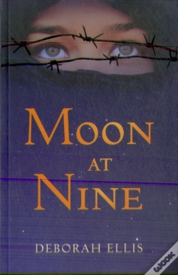Capa do artigo Moon At Nine