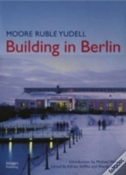 Capa do artigo Moore Ruble Yudell Building In Berlin