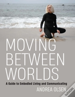 Capa do artigo Moving Between Worlds