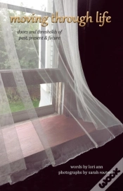 Capa do artigo Moving Through Life