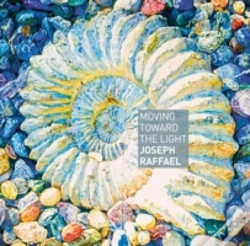 Capa do artigo Moving Toward Light Joseph Raffael
