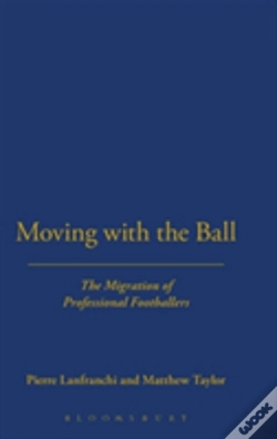 Capa do artigo Moving With The Ball