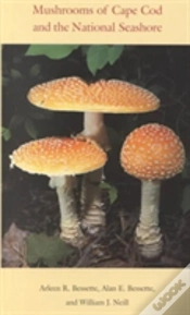 Capa do artigo Mushrooms Of Cape Cod And The National Seashore