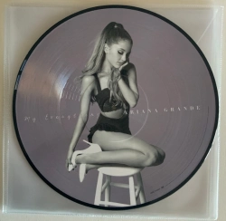 Capa do artigo My Everything - Vinil