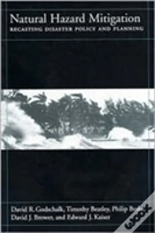 Capa do artigo Natural Hazard Mitigation