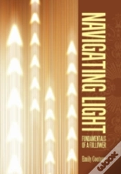 Capa do artigo Navigating Light